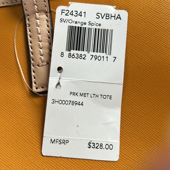 Coach extra sized tote. Ready for gift giving. - Picture 7 of 7